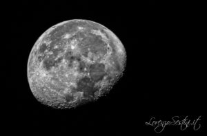 Luna scatto singolo Canon 70d e Telescopio 80 ed