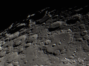Luna con camera qhy5 e telescopio mak127 star adventure
