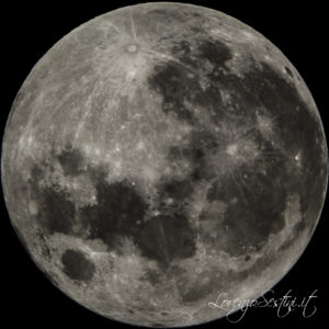 Luna piena 3 foto sommate Canon 60d