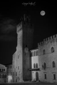 Luna e Comune di Arezzo