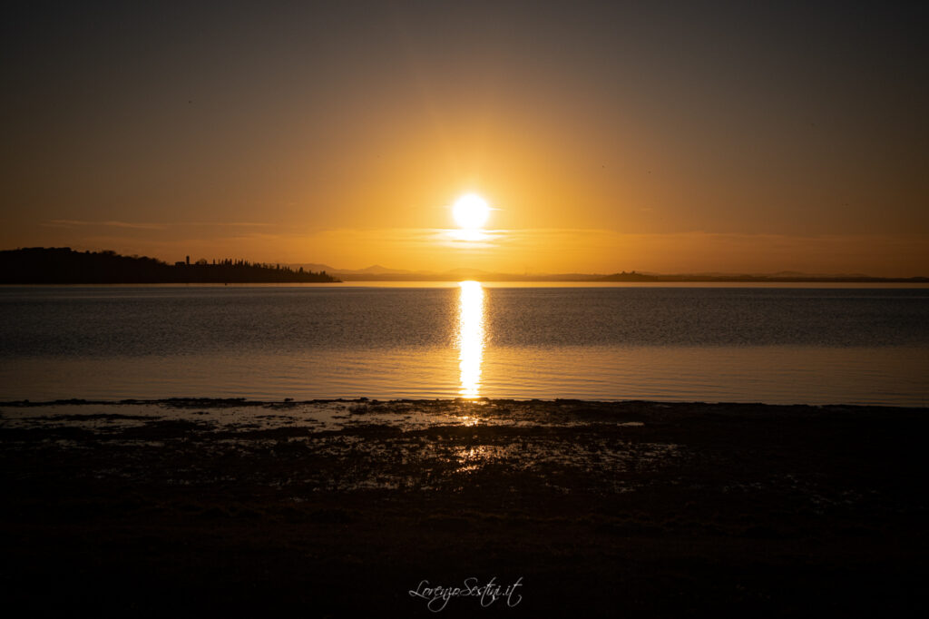 tramonto lago Trasimeno