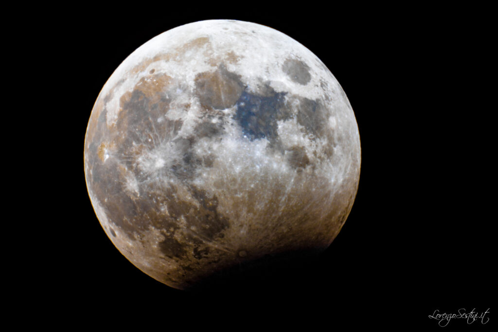 Eclissi luna 12% 28 ottobre 2023